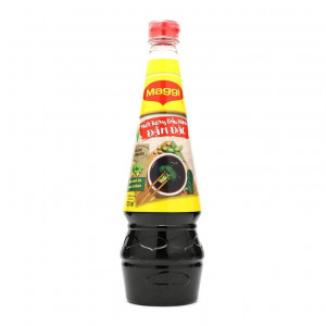 NUOC-TUONG-DAU-NANH-MAGGI-700ML.jpg